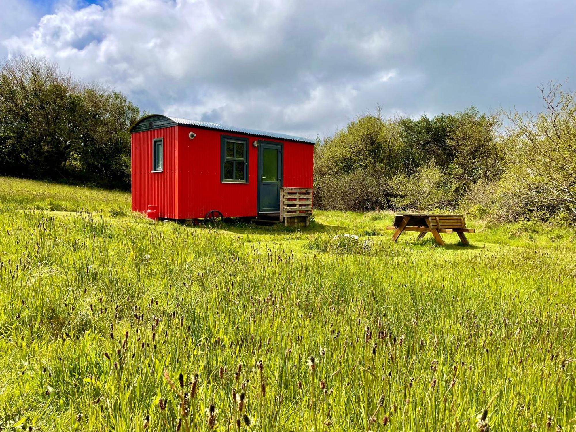 Hotel Stepping Stones Glamping Little Red Bantry Zewnętrze zdjęcie