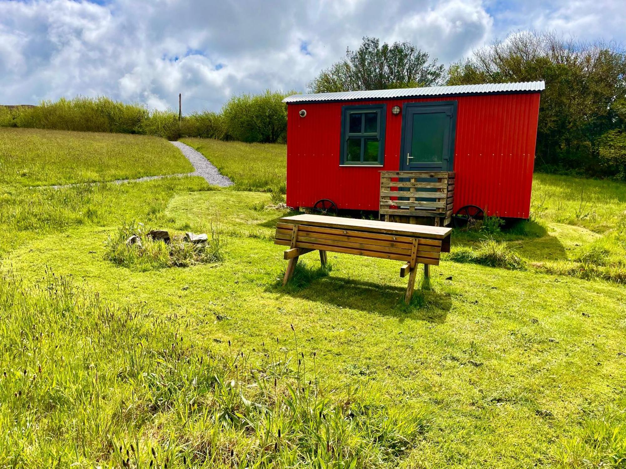 Hotel Stepping Stones Glamping Little Red Bantry Zewnętrze zdjęcie